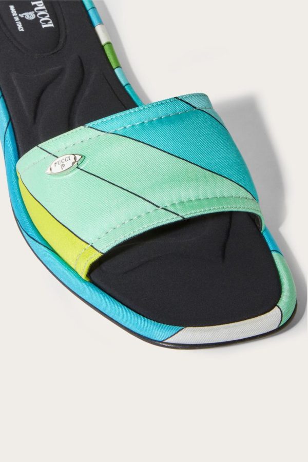 Wavecast.shop90f308ecfd 2