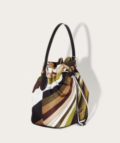 Wavecast.shopc064234d3d 3